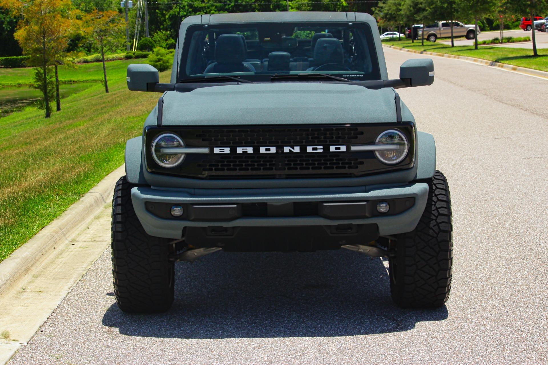 2022 Ford Bronco 8