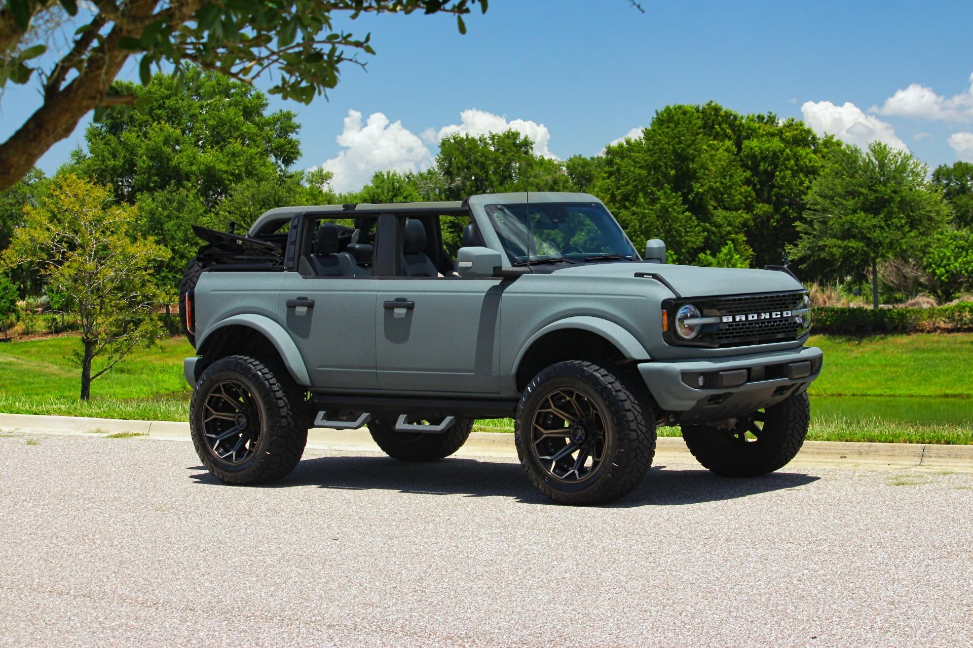 2022 Ford Bronco 35