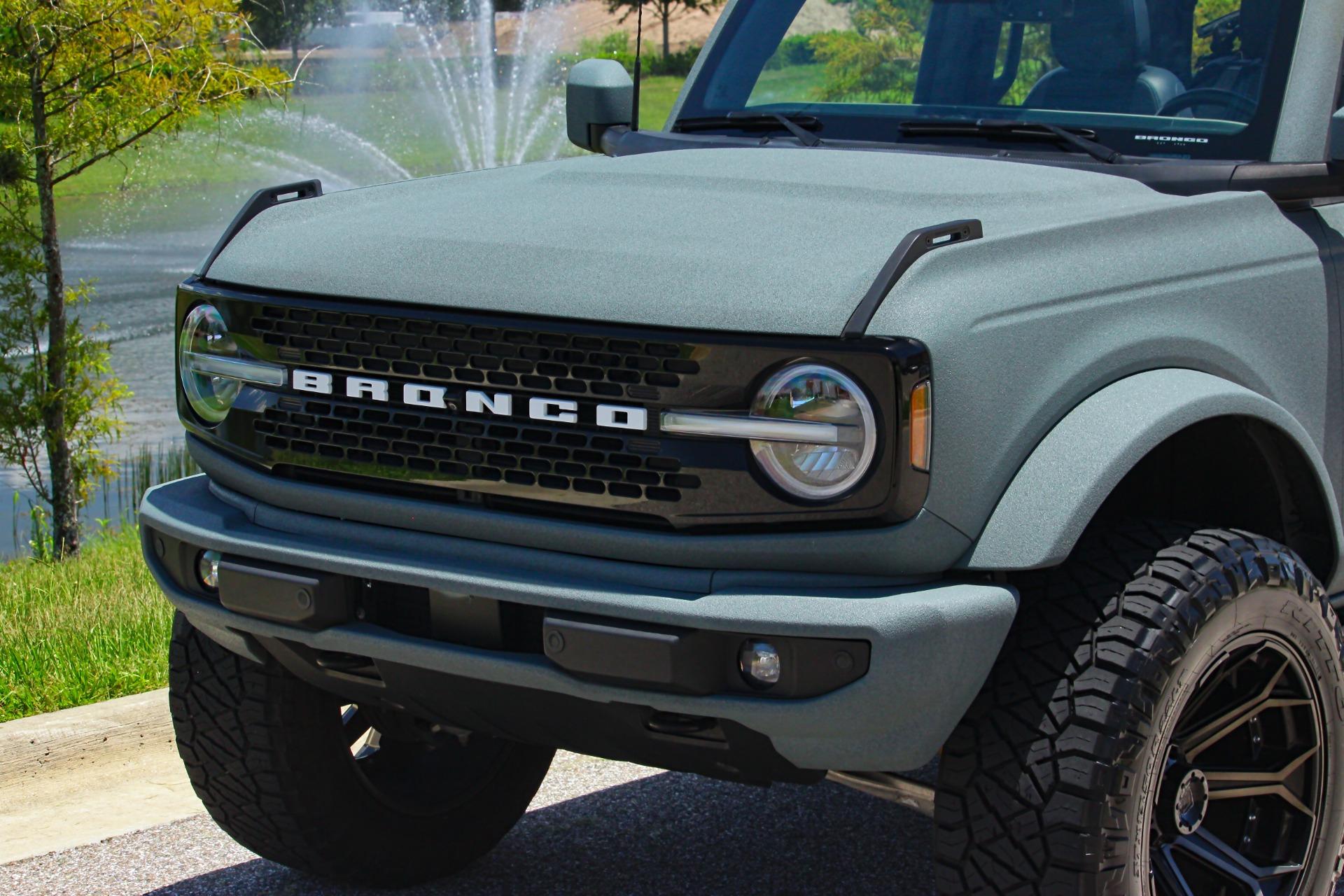 2022 Ford Bronco 27