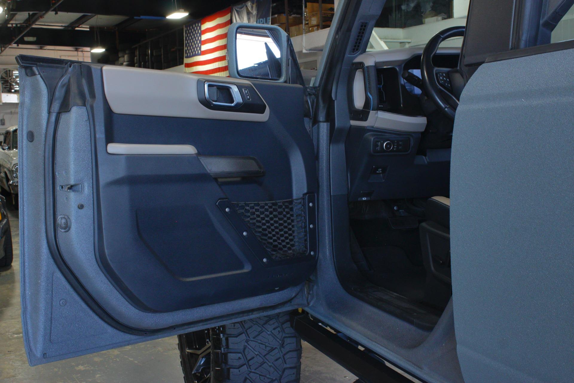 2022 Ford Bronco 44