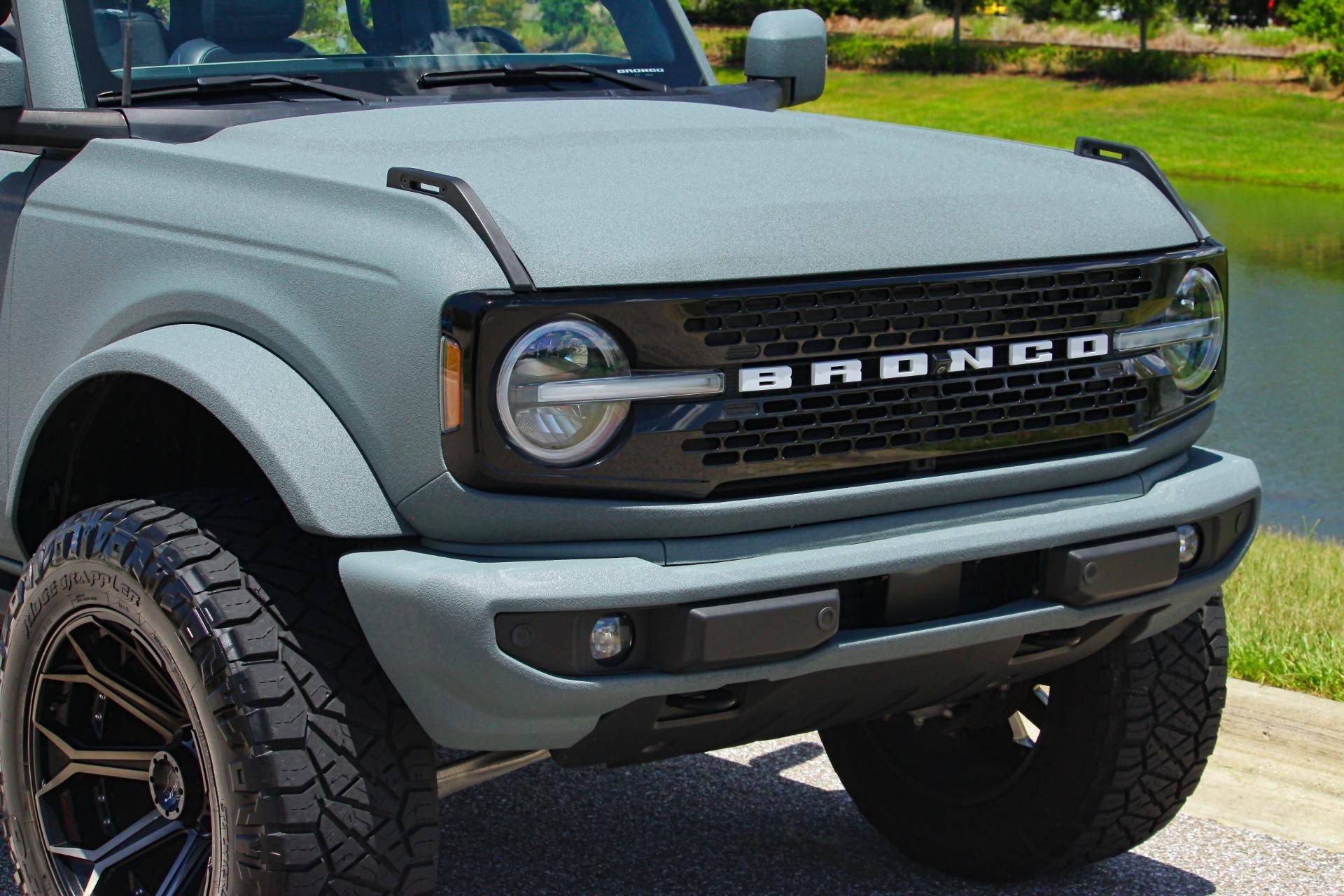 2022 Ford Bronco 37