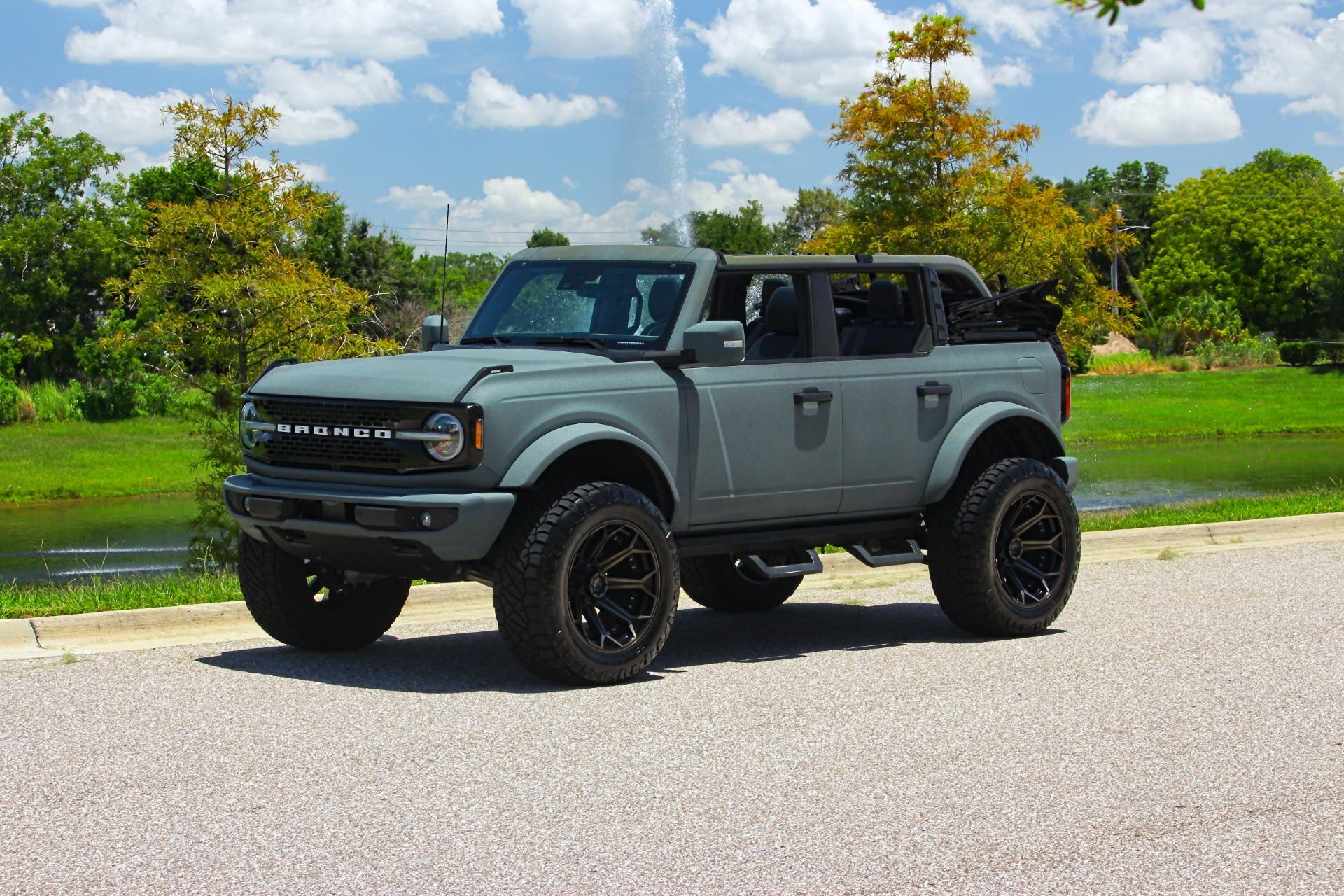 2022 Ford Bronco 15