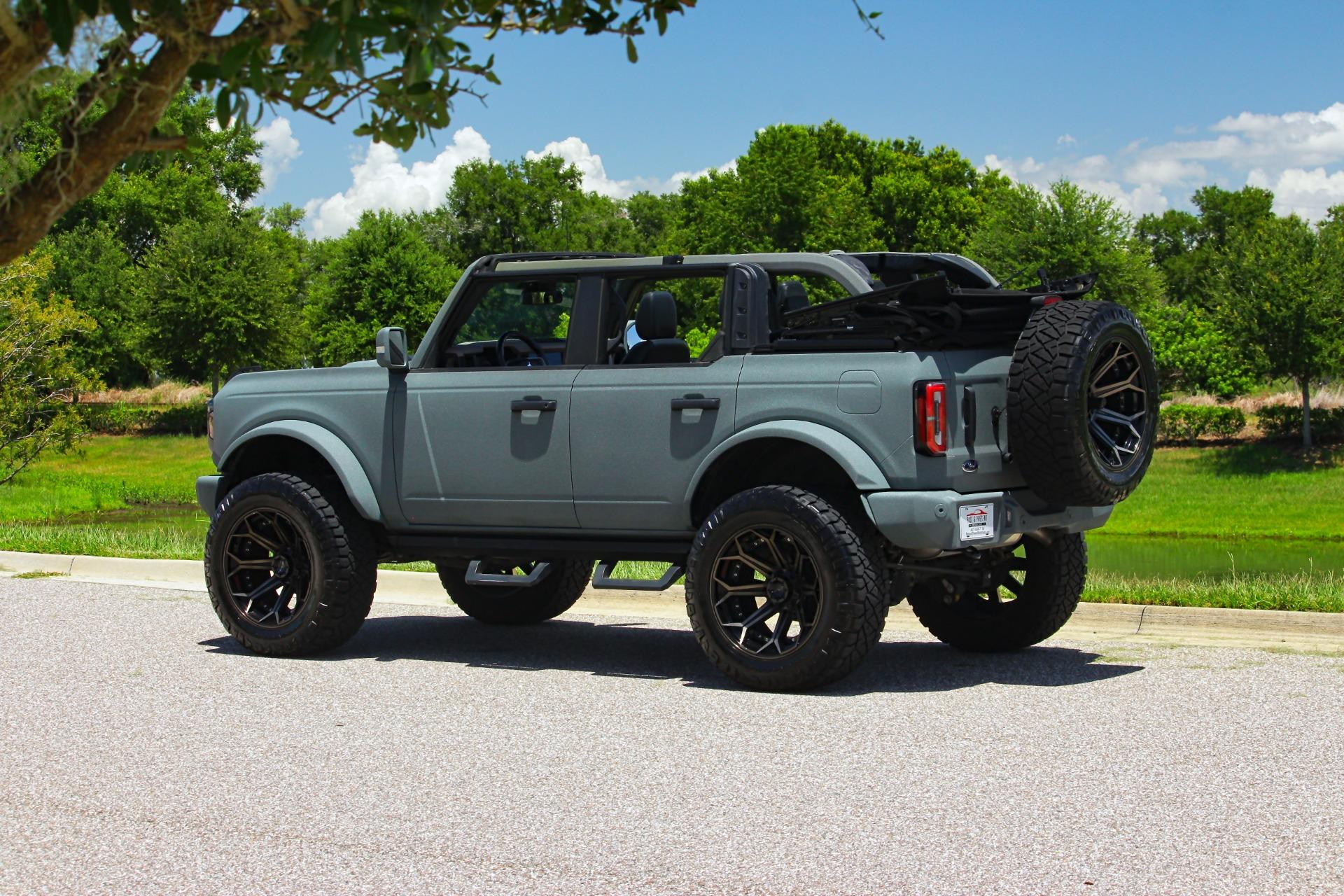 2022 Ford Bronco 17