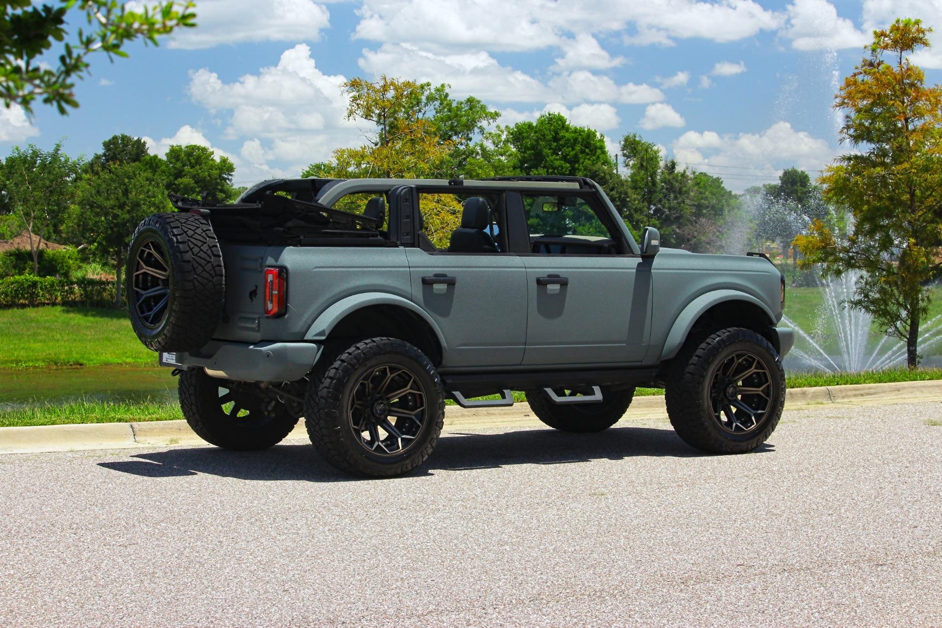 2022 Ford Bronco 34