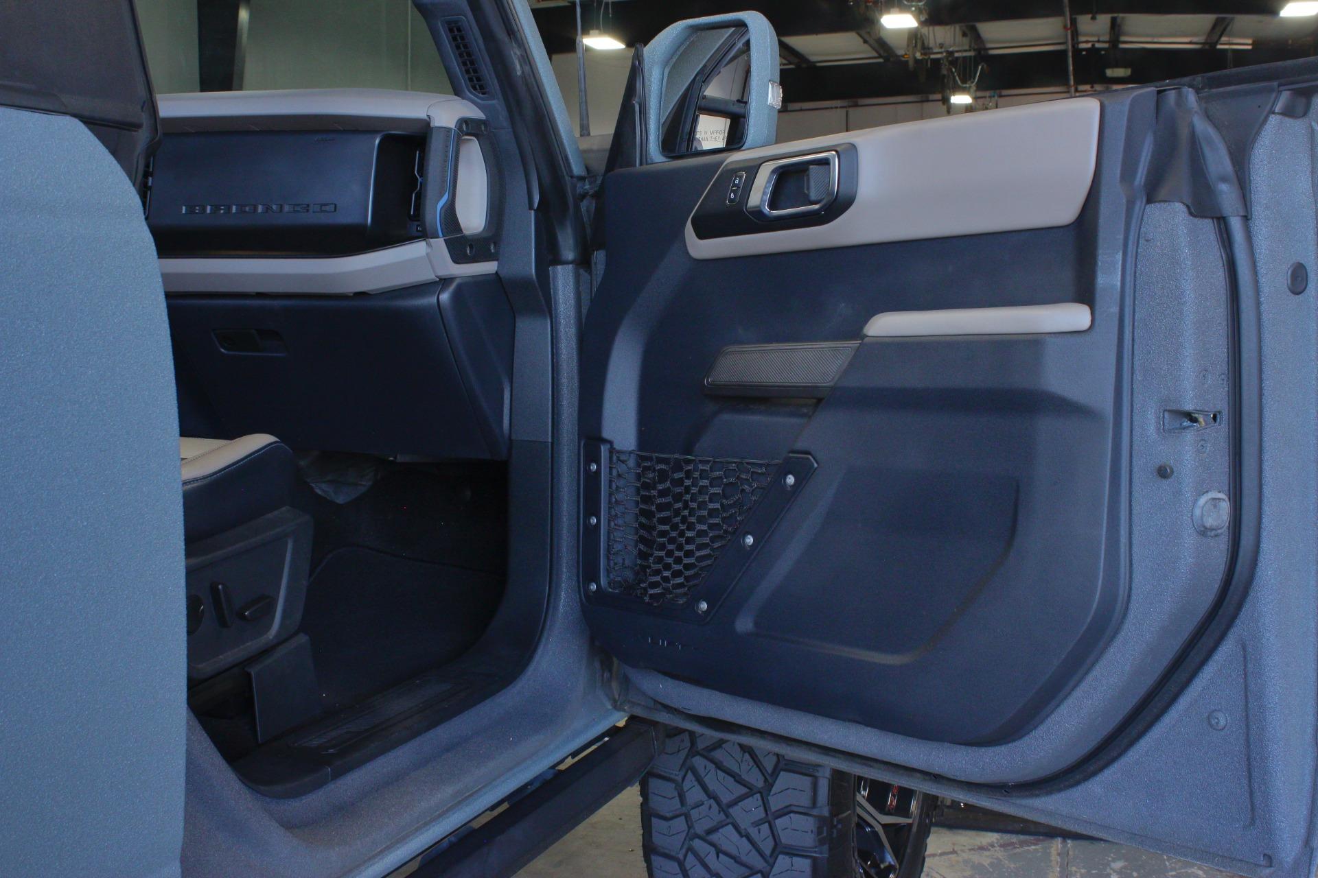 2022 Ford Bronco 76