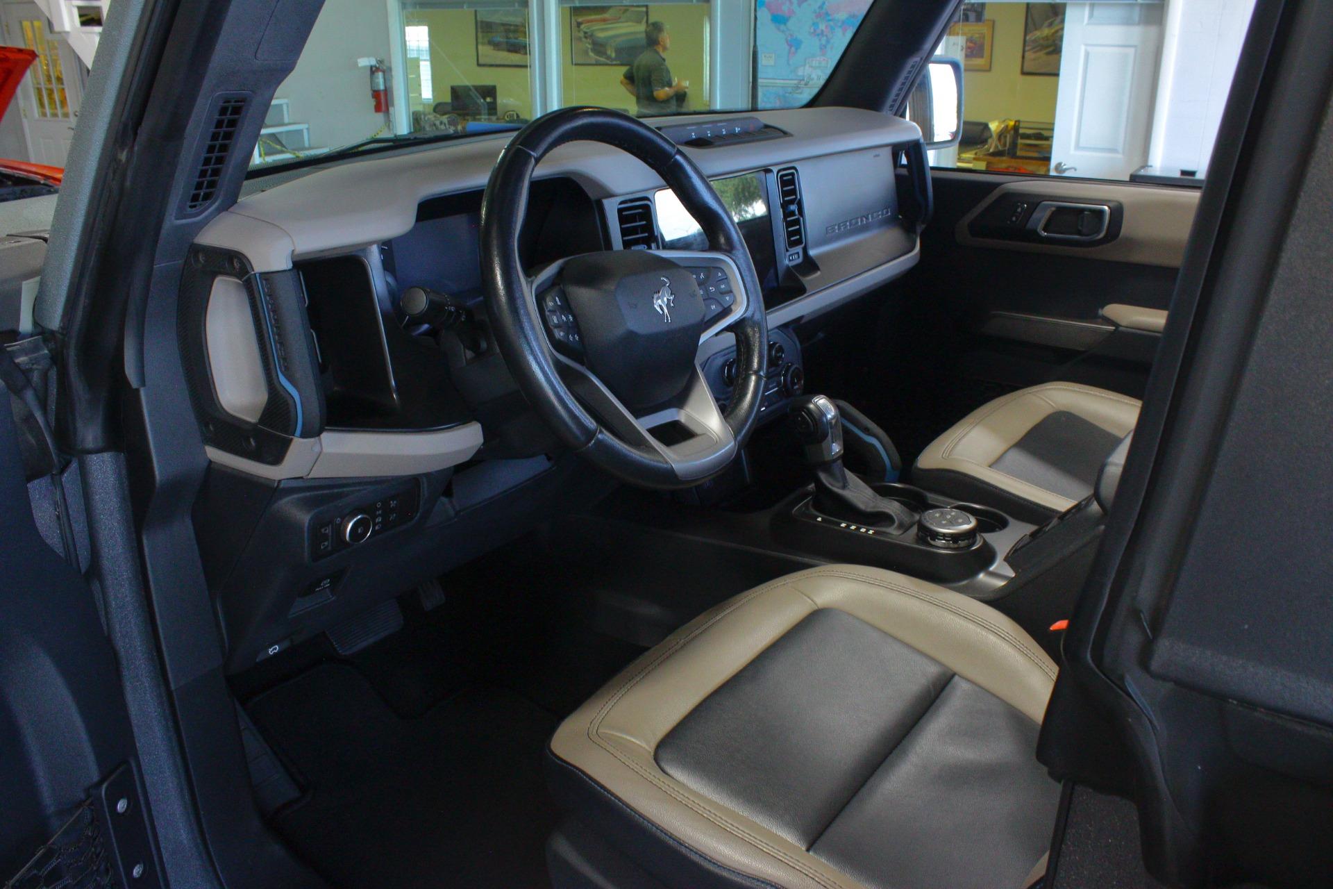 2022 Ford Bronco 9