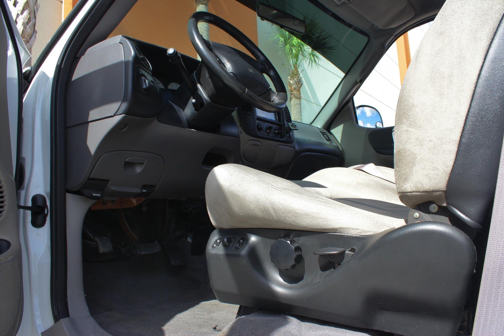 2003 Ford F150 52