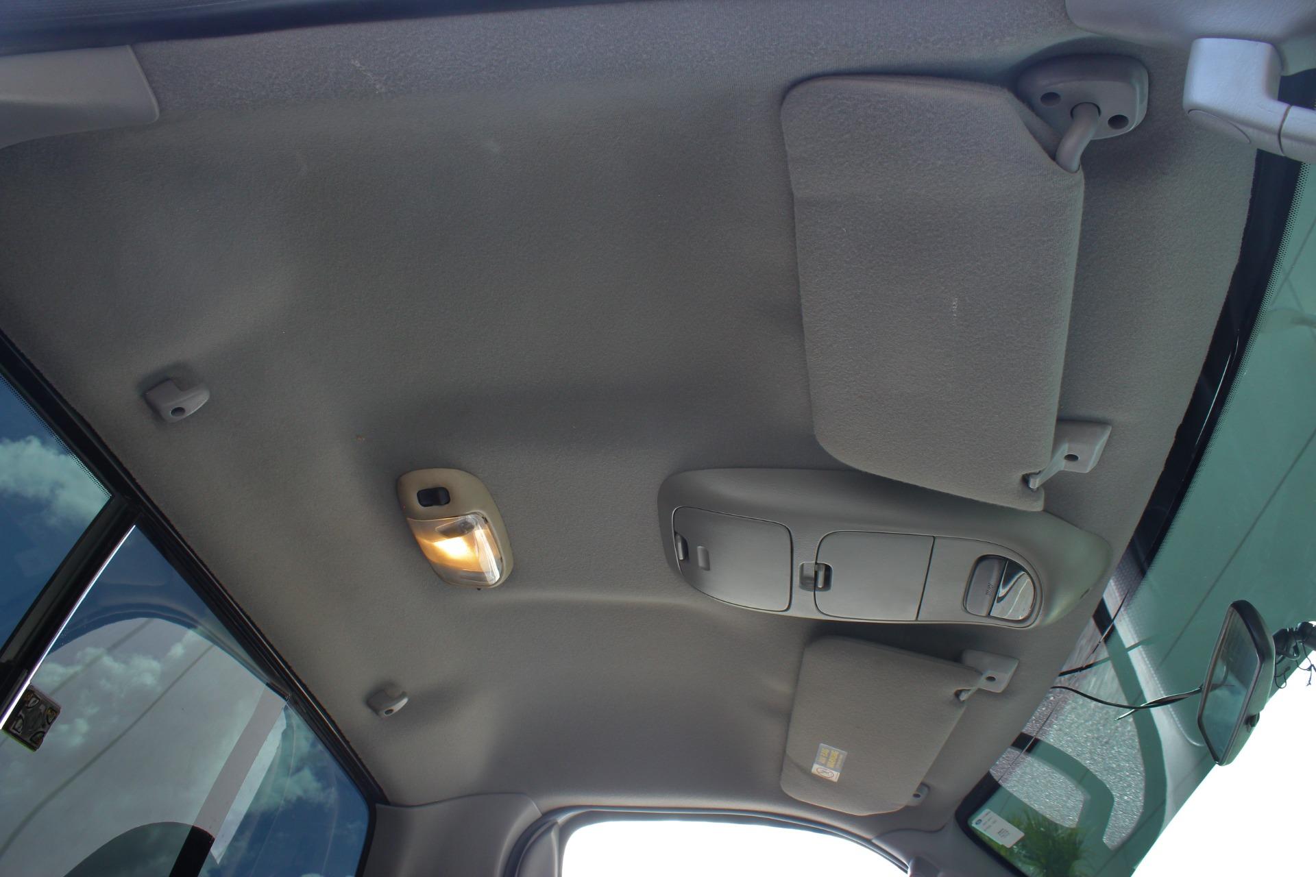 2003 Ford F150 64