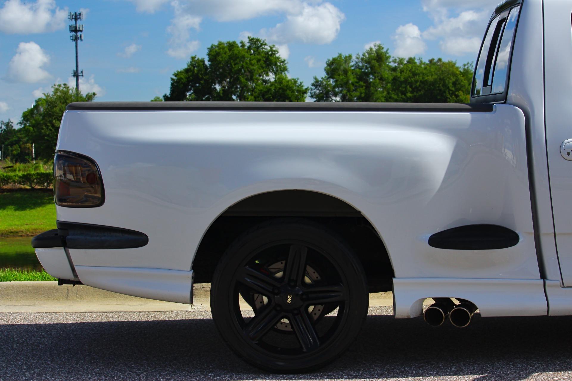 2003 Ford F150 43