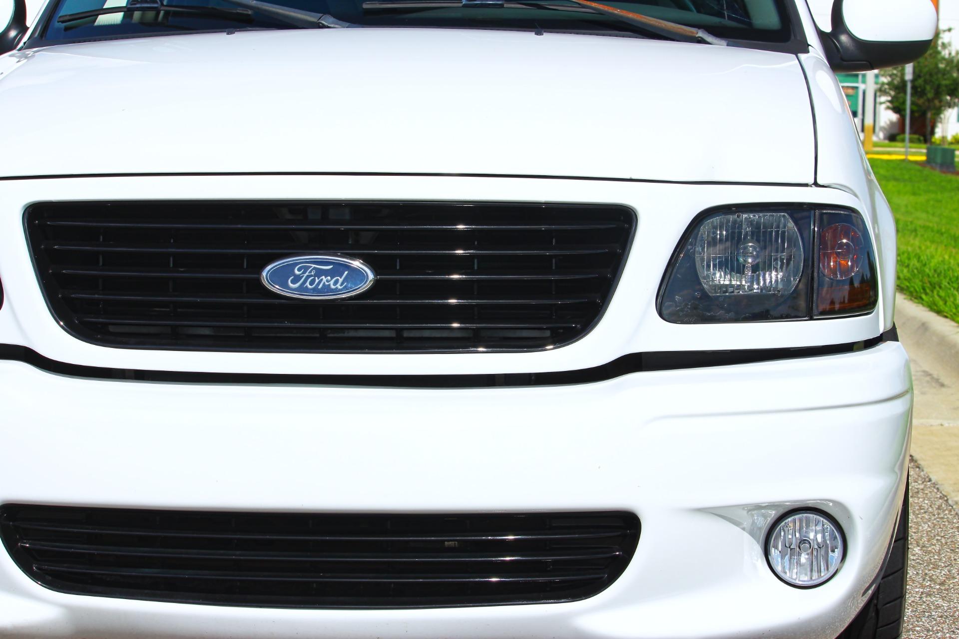 2003 Ford F150 37