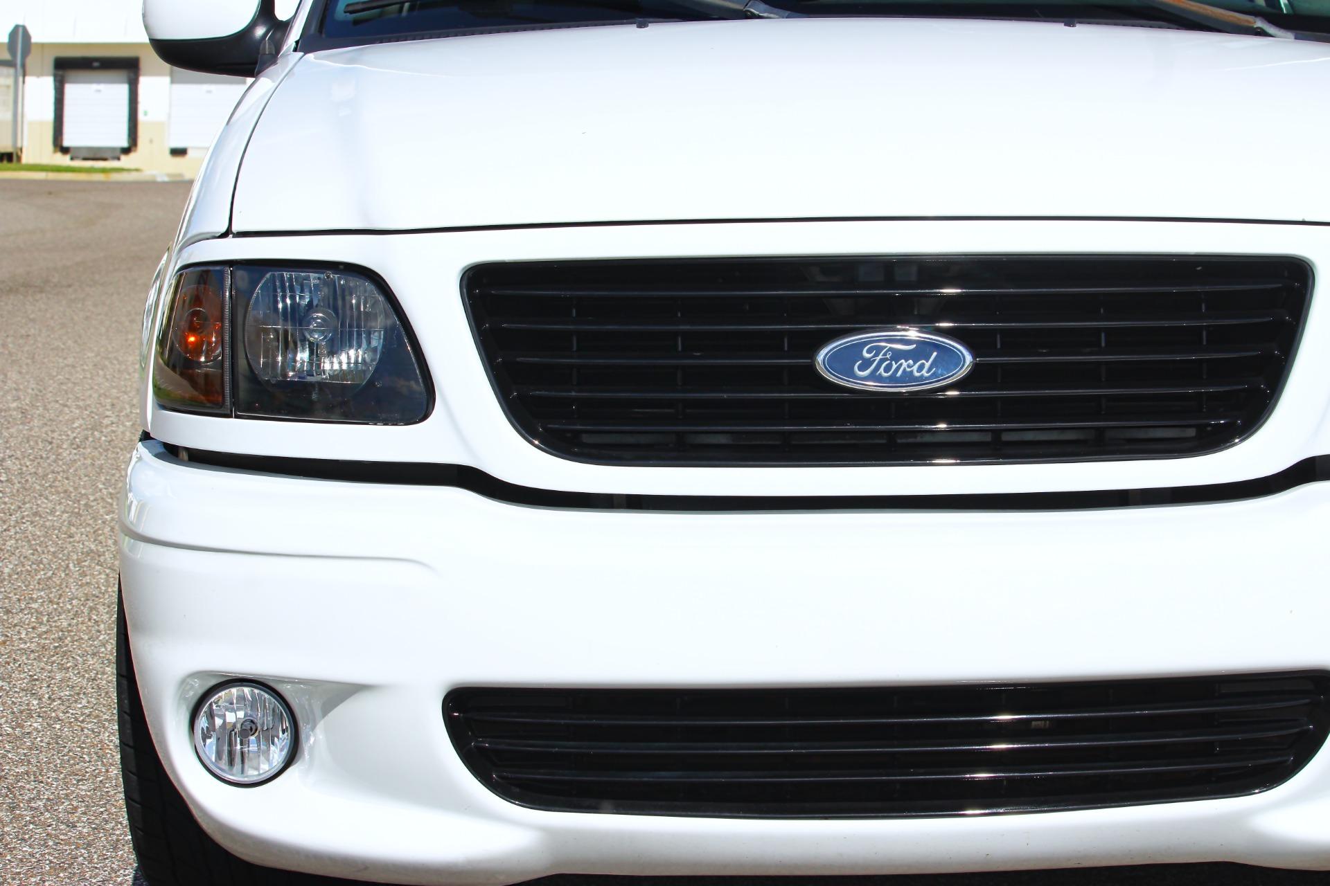 2003 Ford F150 38