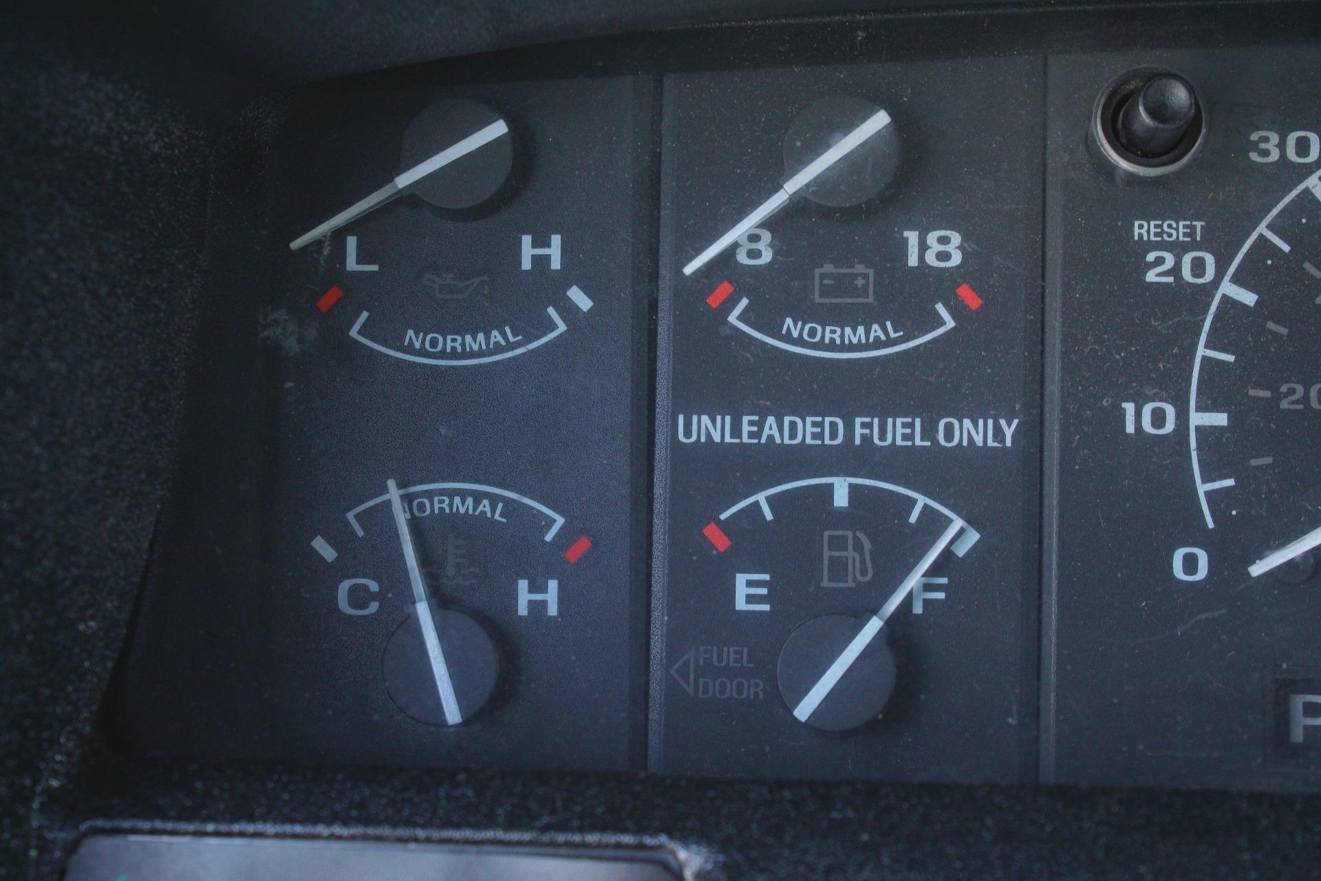 1993 Ford F150 75