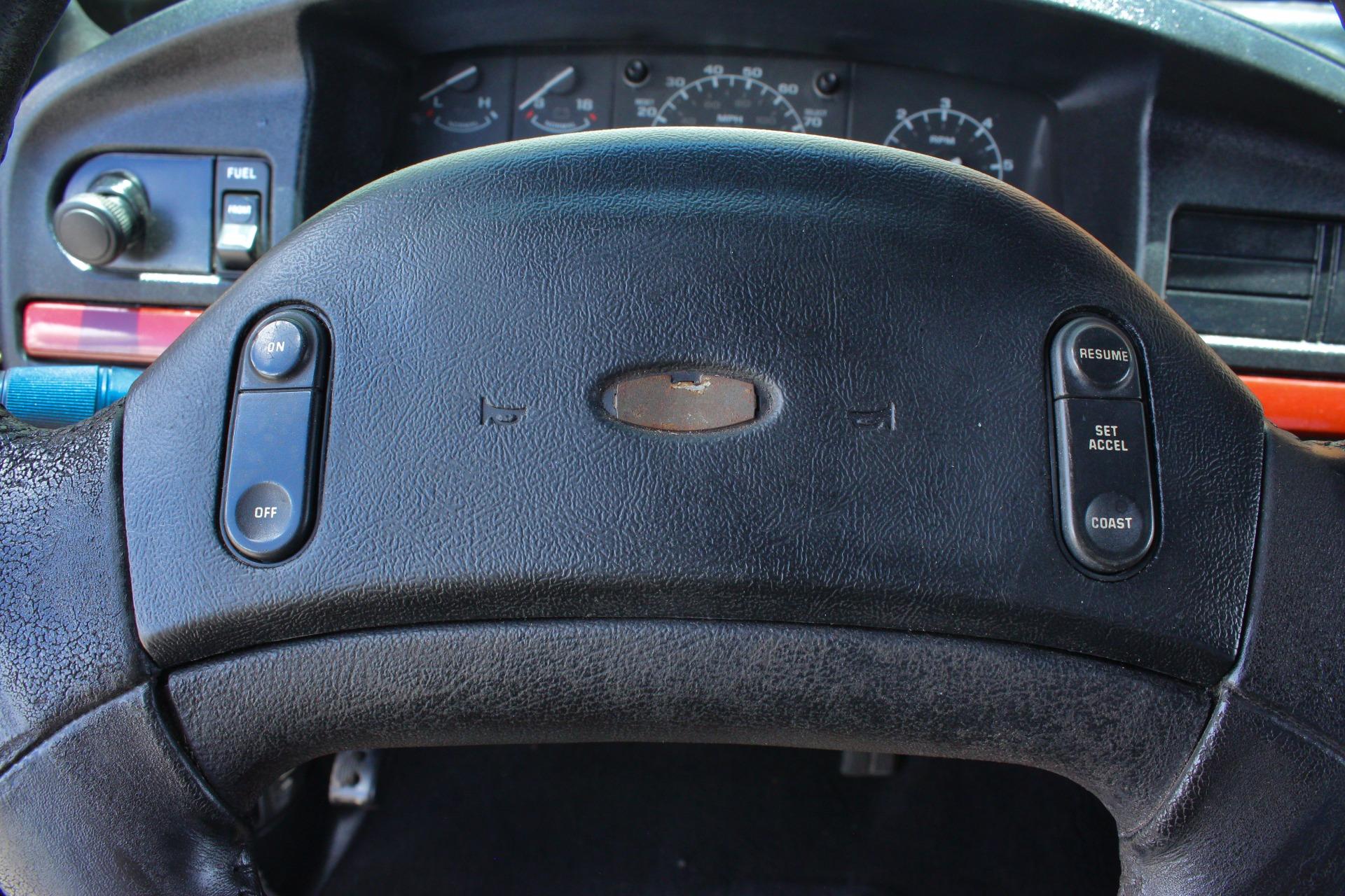 1993 Ford F150 73