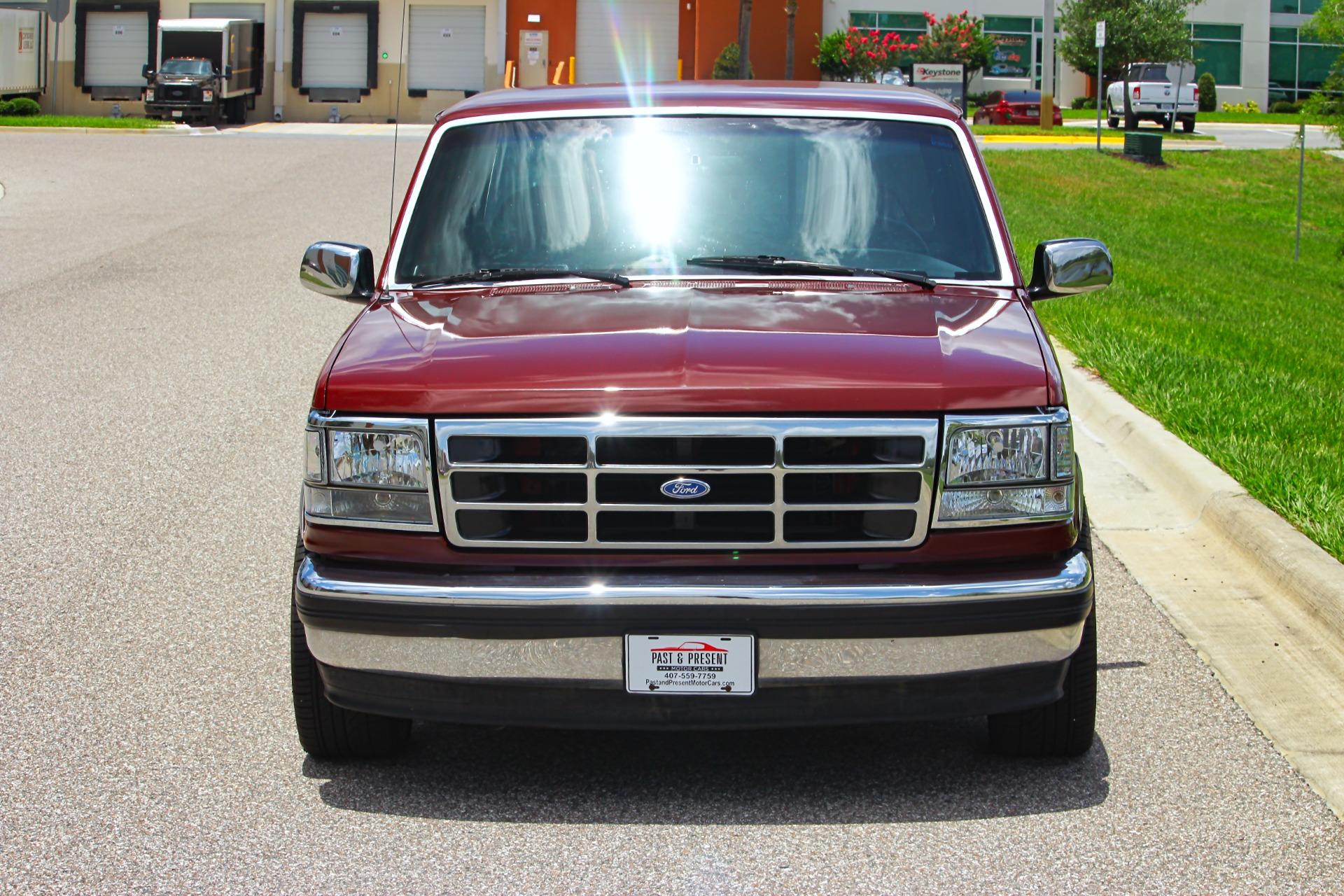 1993 Ford F150 36