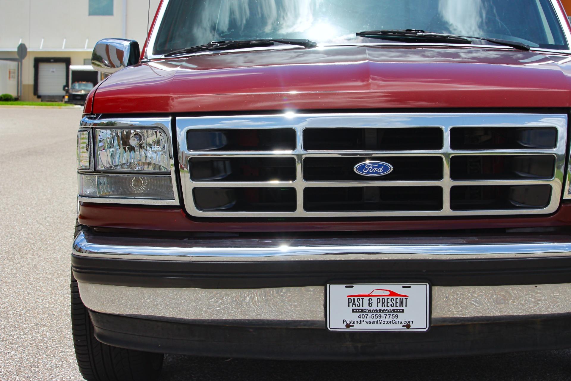 1993 Ford F150 38