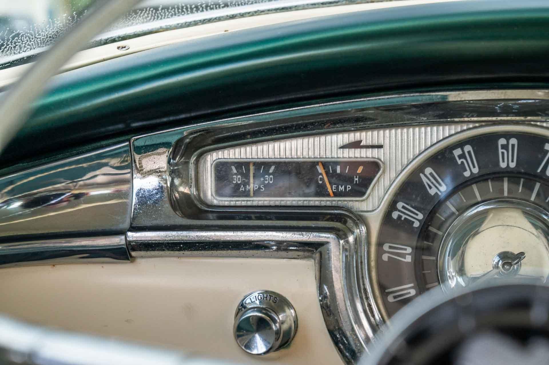 1955 Oldsmobile  Rocket 88 55