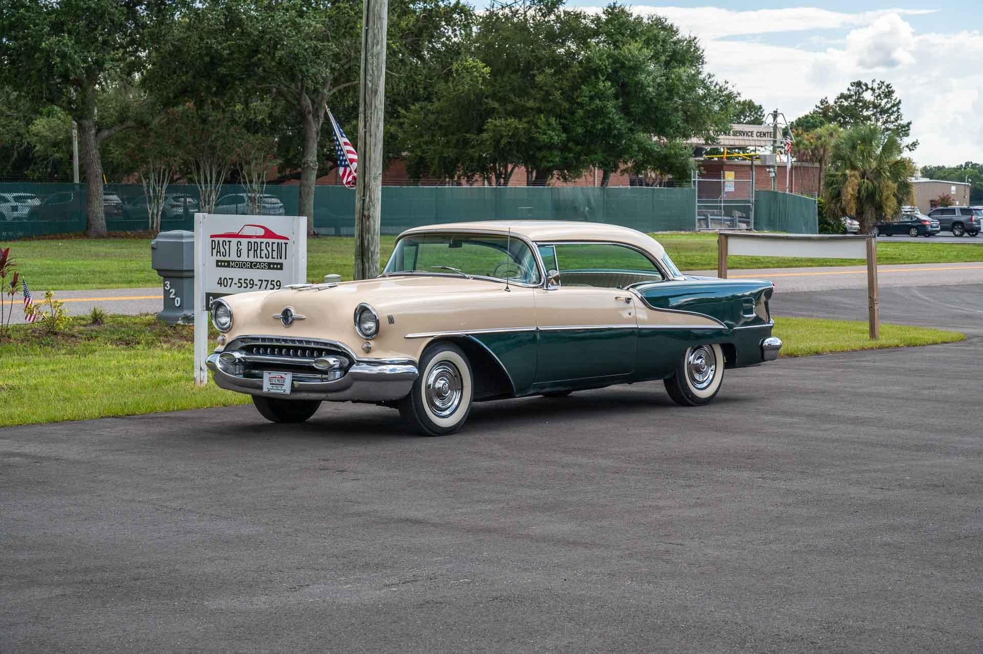 1955 Oldsmobile  Rocket 88 1