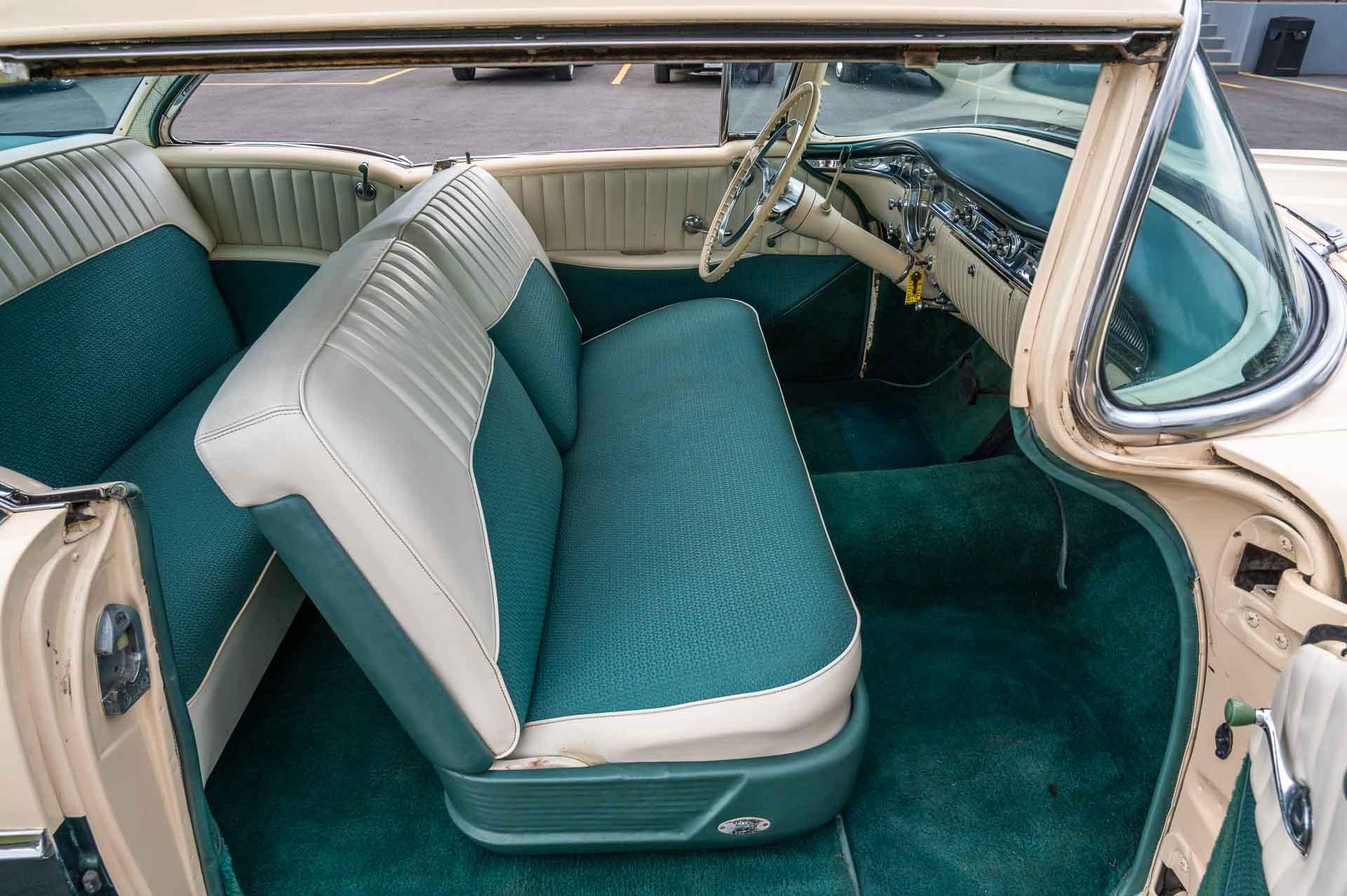 1955 Oldsmobile  Rocket 88 11