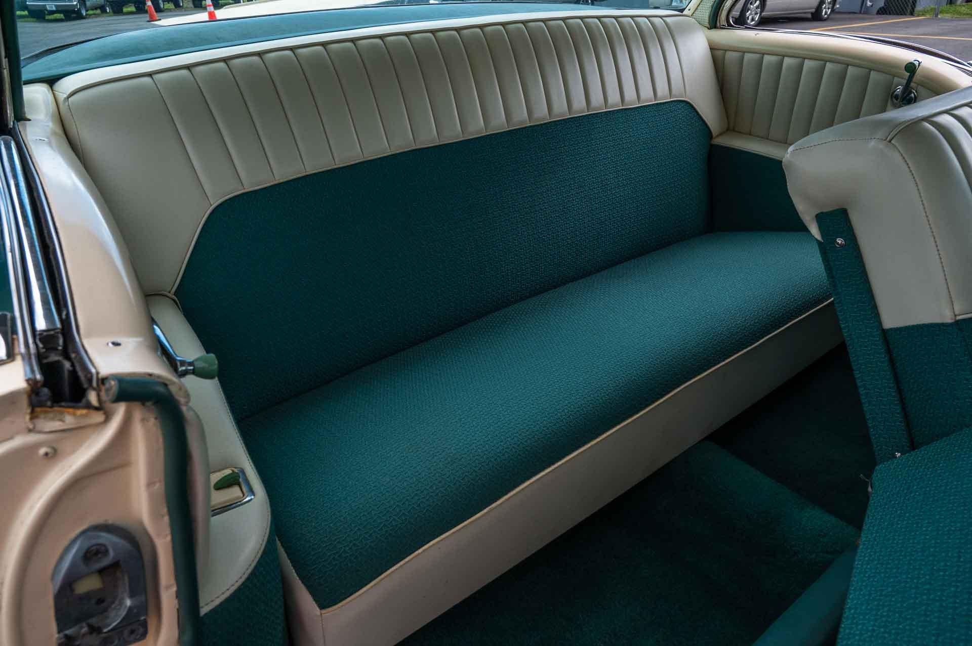 1955 Oldsmobile  Rocket 88 12
