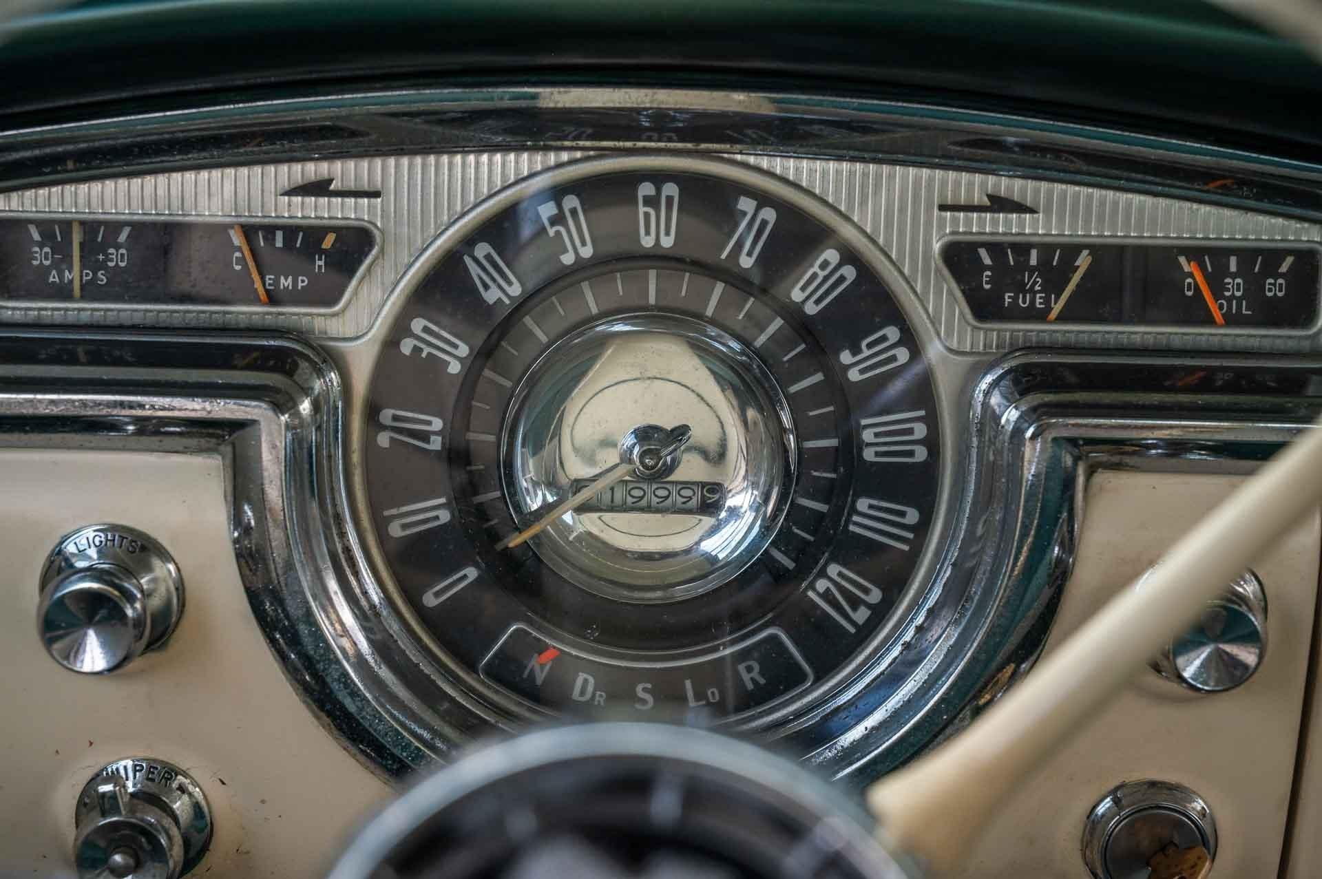 1955 Oldsmobile  Rocket 88 54