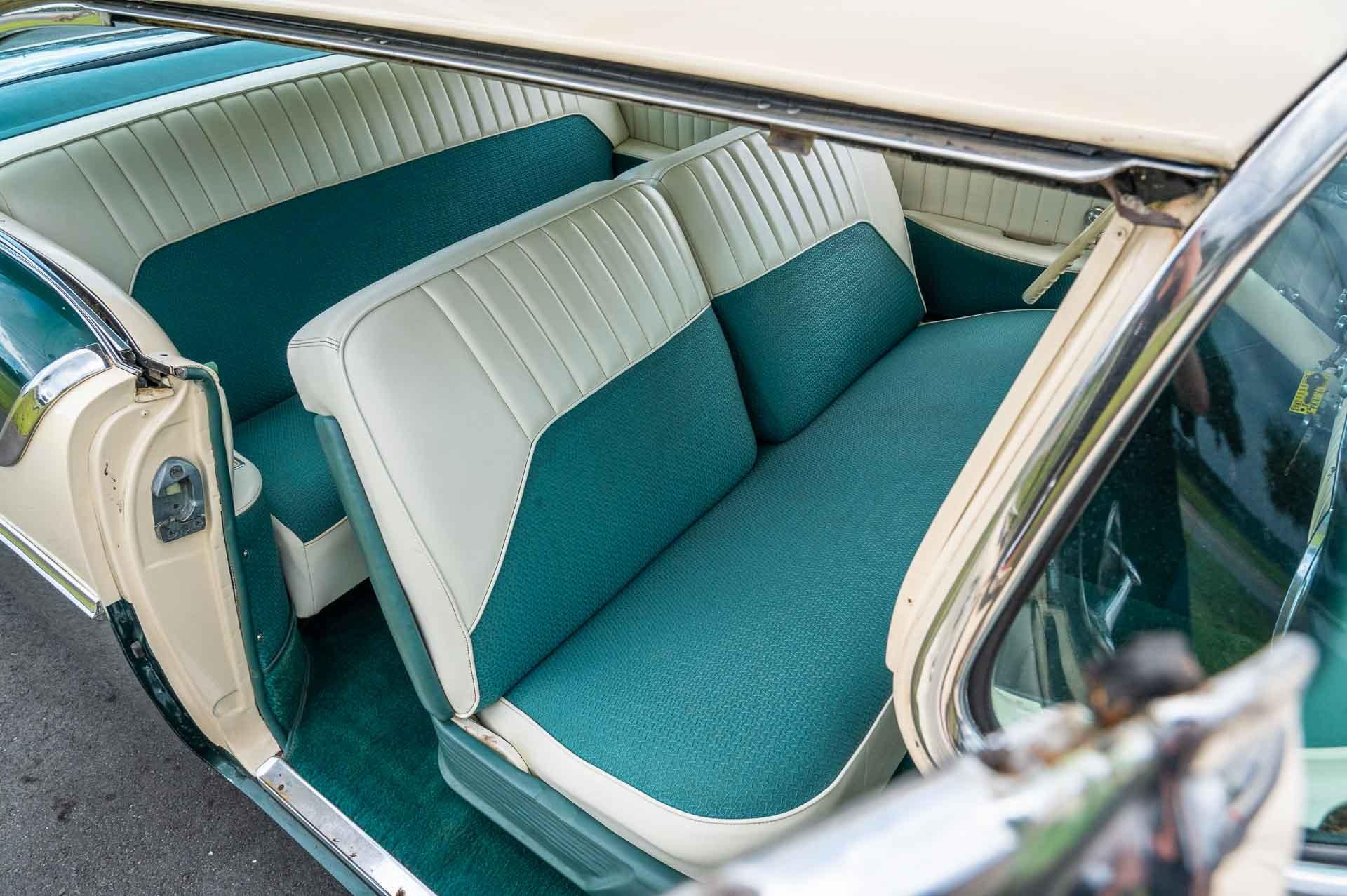 1955 Oldsmobile  Rocket 88 49