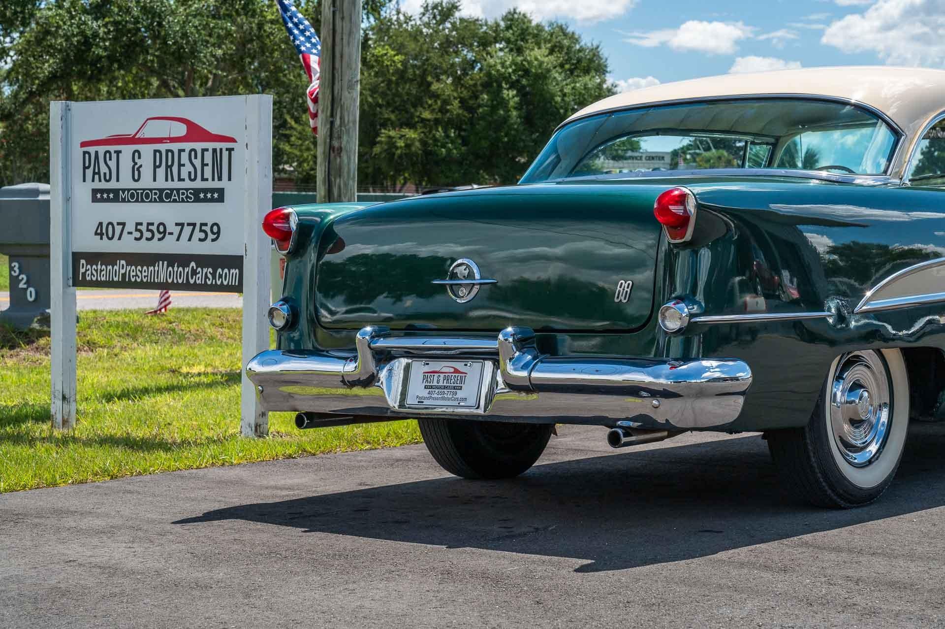 1955 Oldsmobile  Rocket 88 34