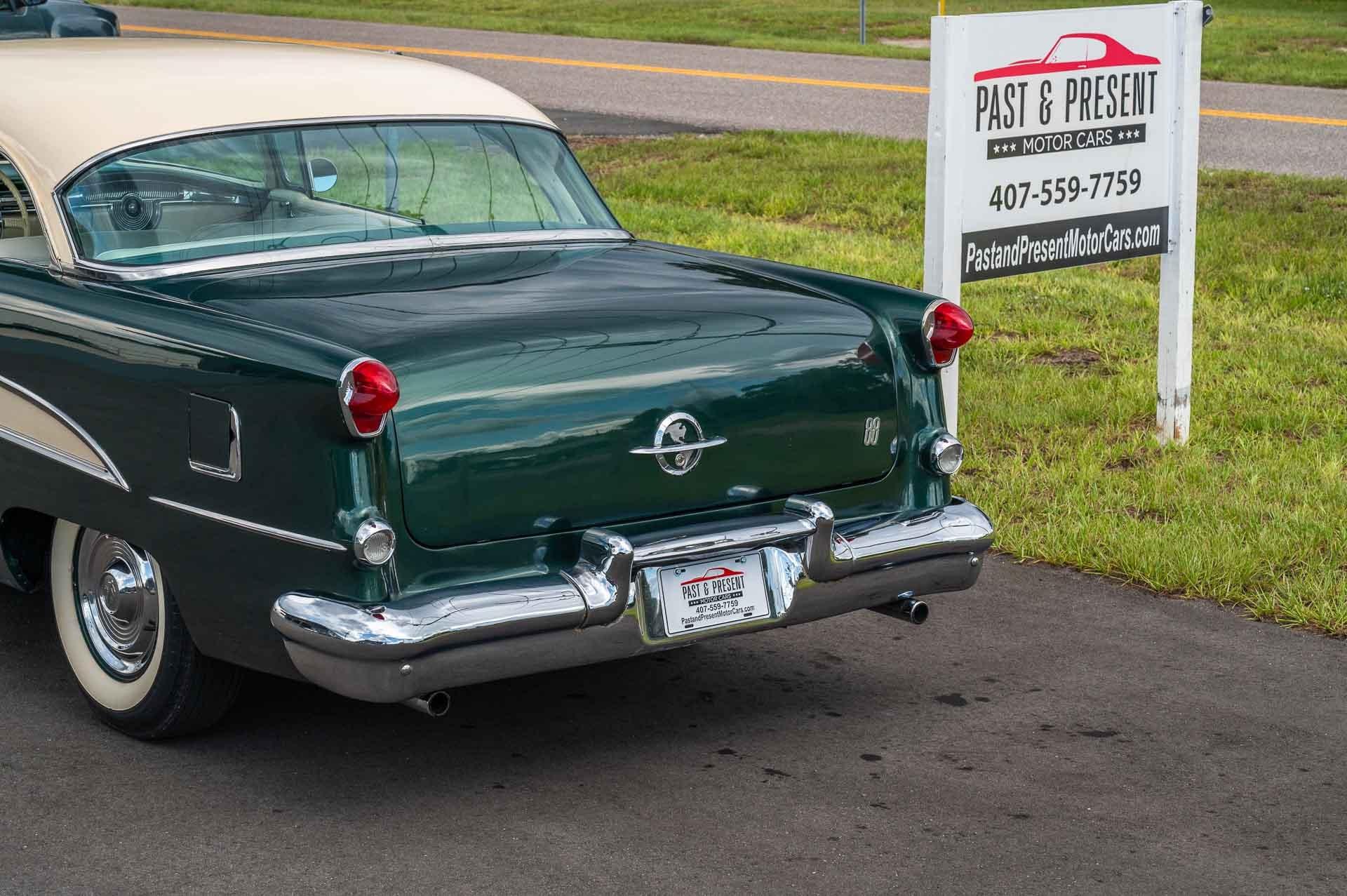 1955 Oldsmobile  Rocket 88 15