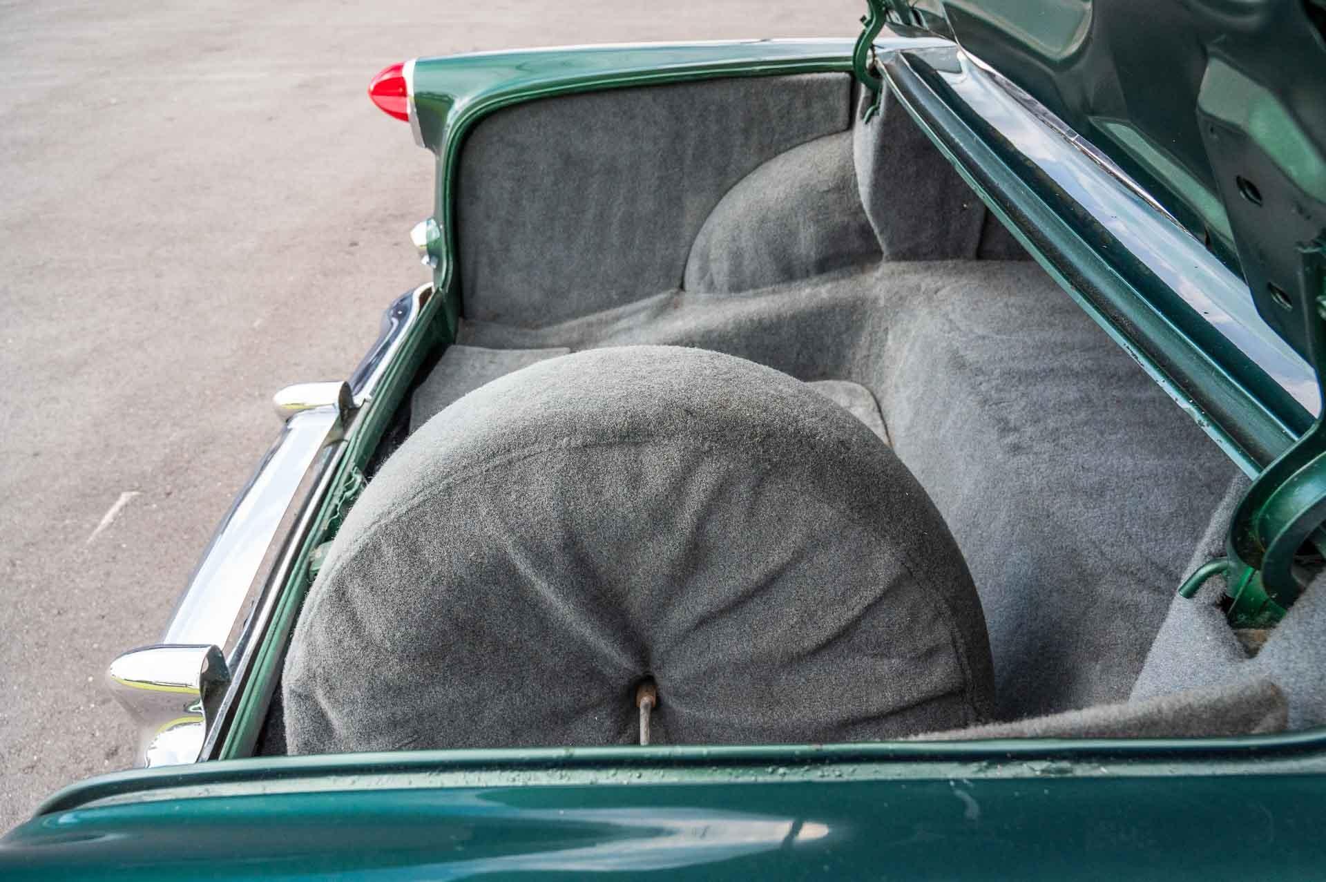 1955 Oldsmobile  Rocket 88 78