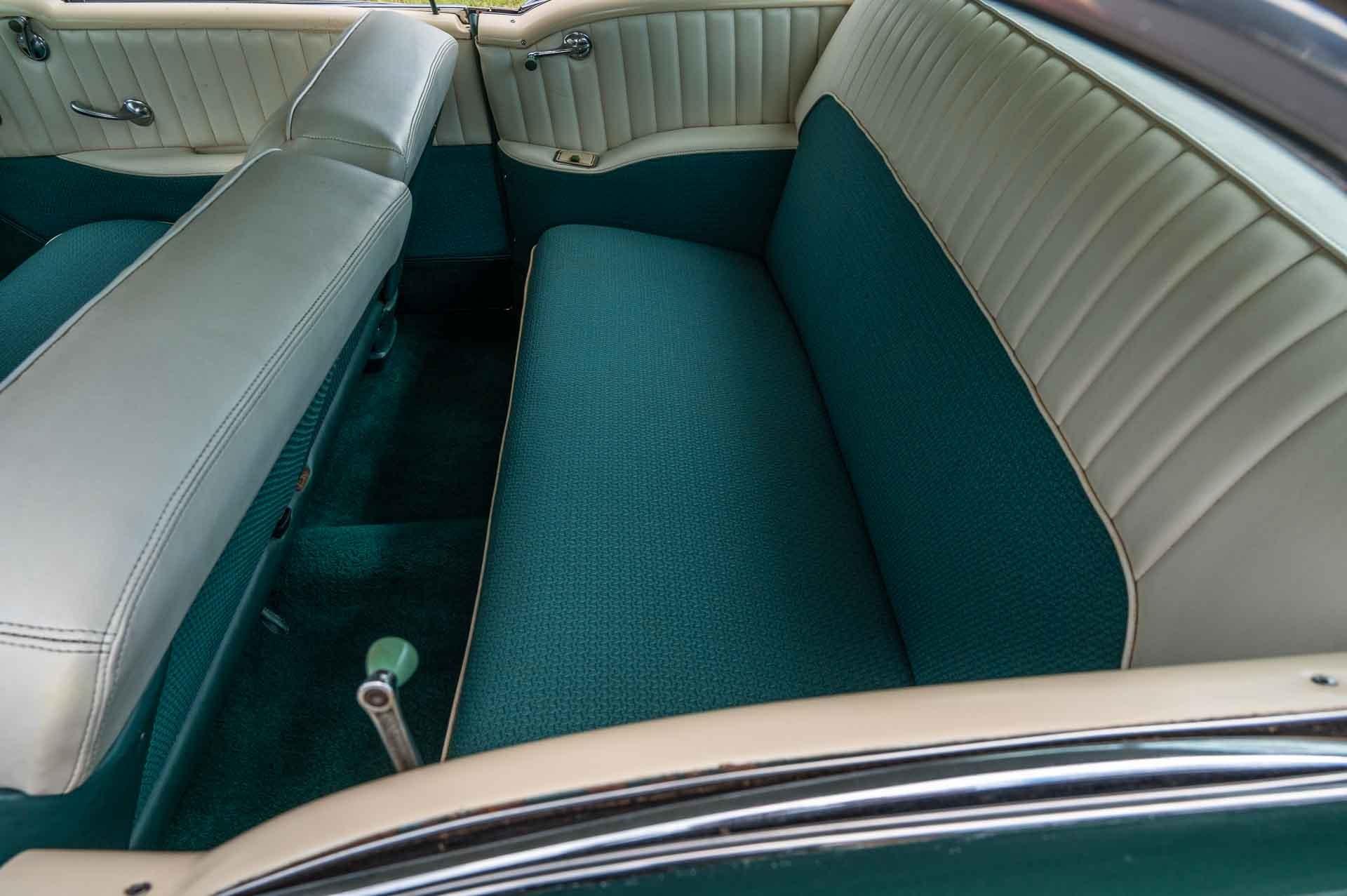 1955 Oldsmobile  Rocket 88 44