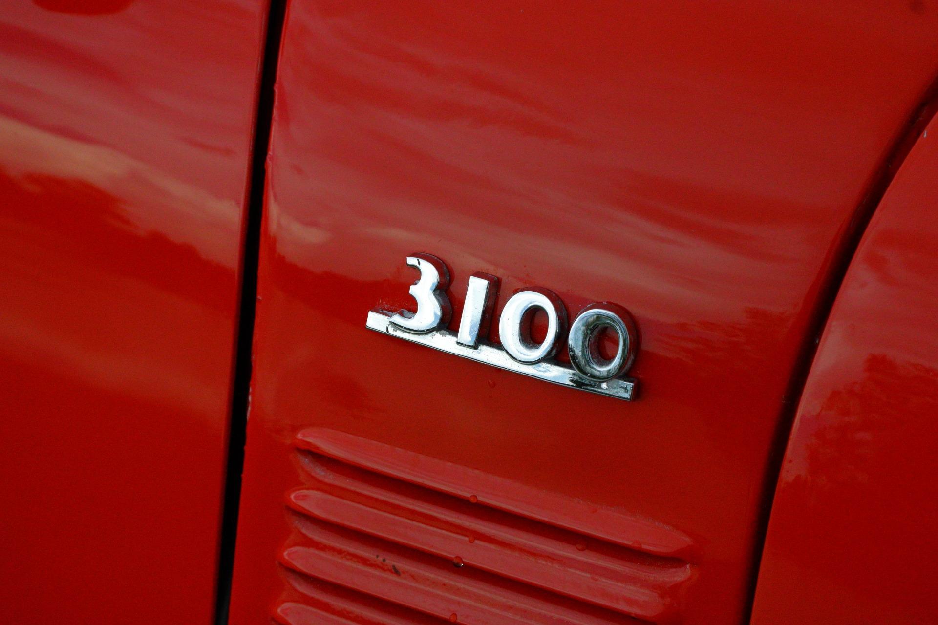 1952 Chevrolet 3100 37