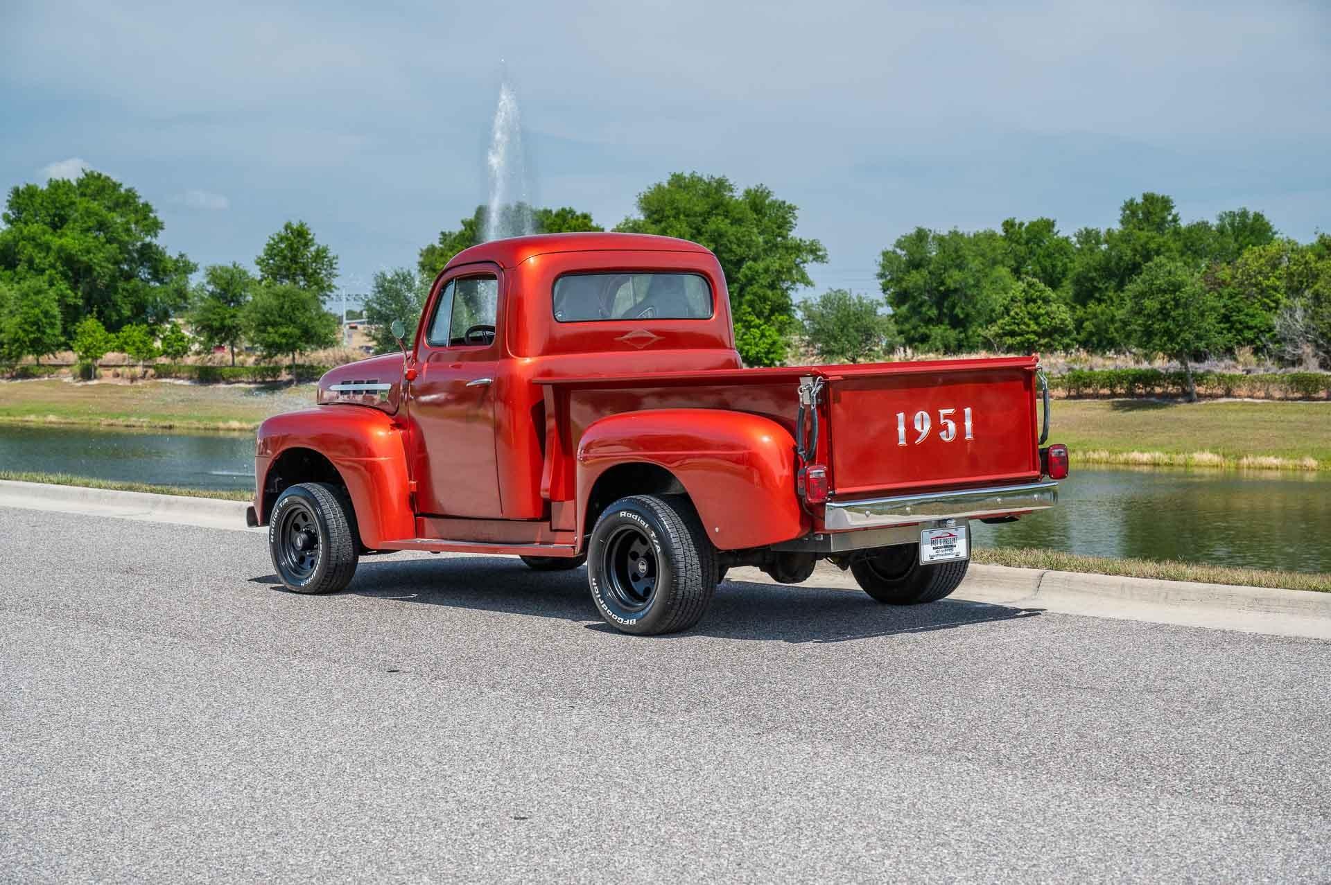 1951 Ford F1 3