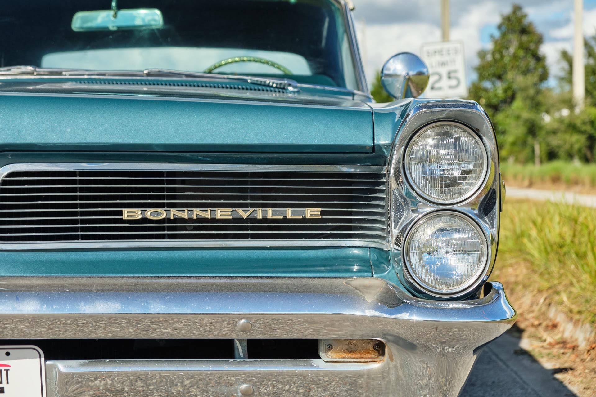 1963 Pontiac  Bonneville Convertible 24