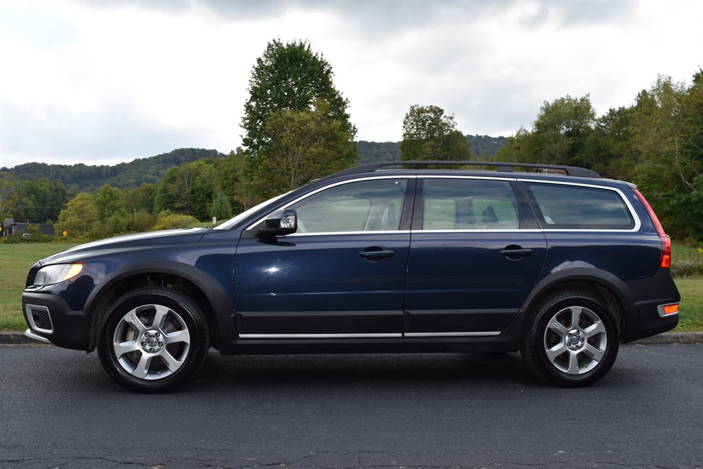 2010 Volvo Xc70 3 2 In Banner Elk Nc Used Cars For Sale On