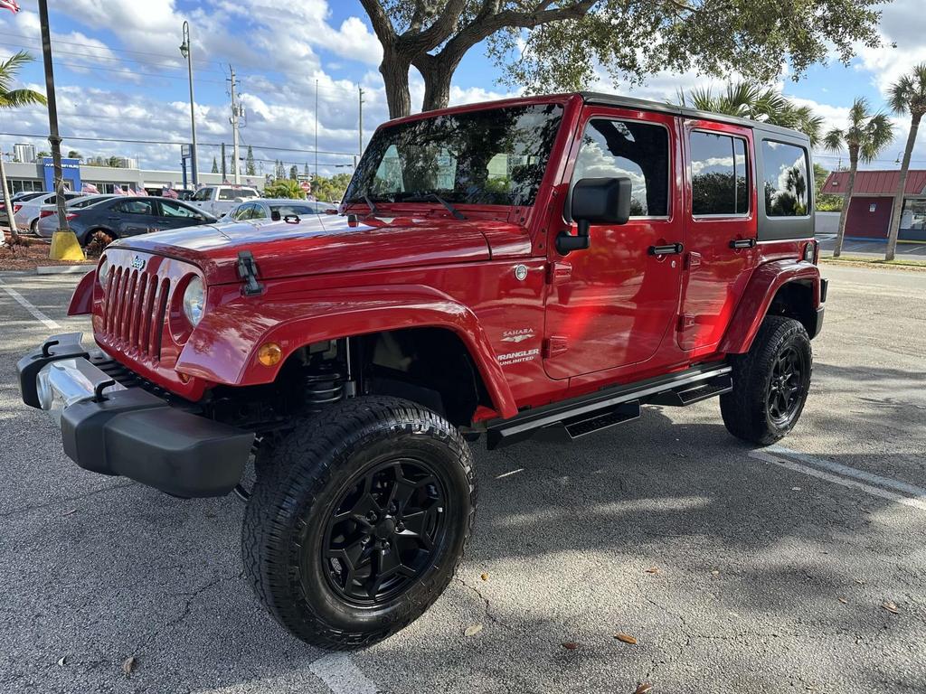 2011 Jeep Wrangler Unlimited Sahara photo 1