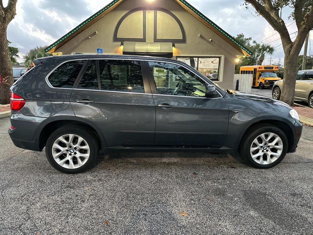 2013 BMW X5 xDrive35i Premium photo 7