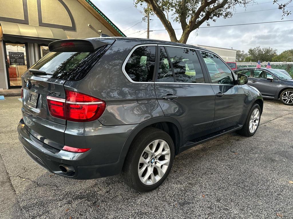 2013 BMW X5 xDrive35i Premium photo 6