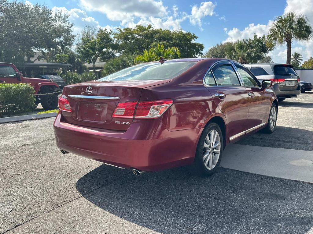 2012 Lexus ES 350 photo 3