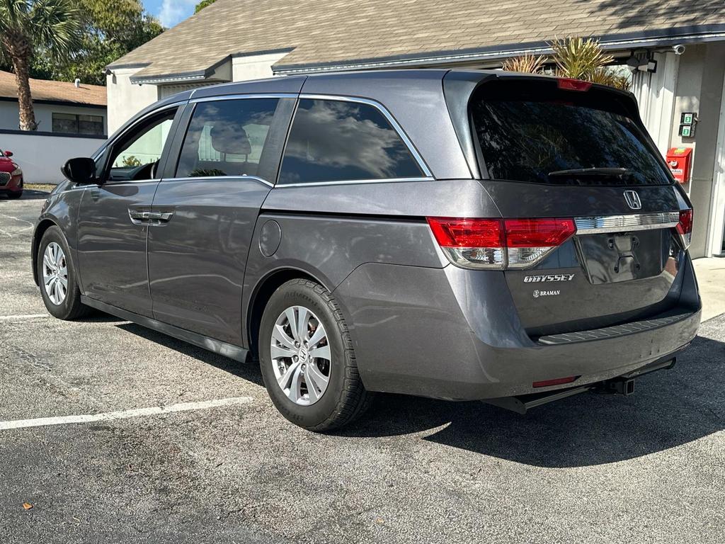 2015 Honda Odyssey EX-L photo 9