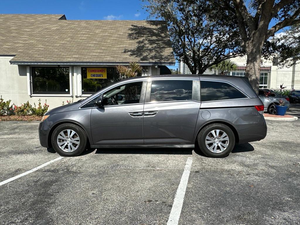 2015 Honda Odyssey EX-L photo 10