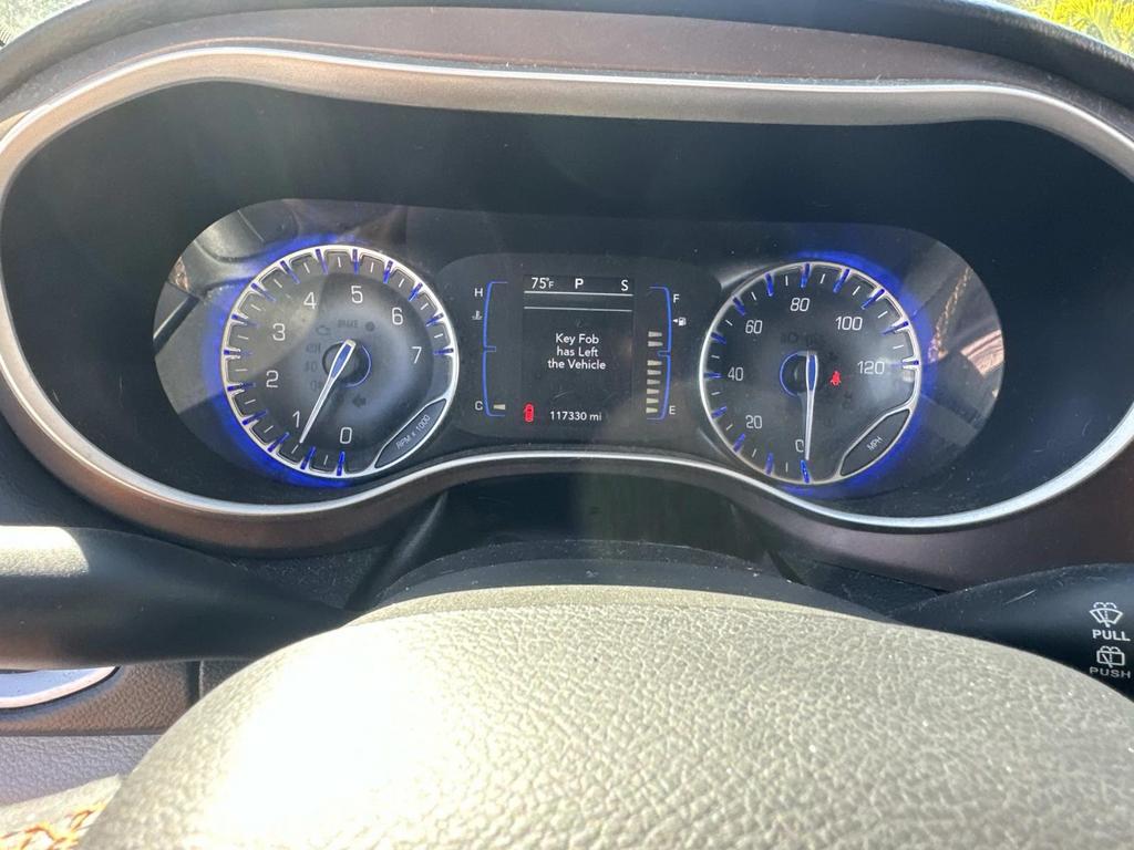 2017 Chrysler Pacifica Touring-L - Photo 22