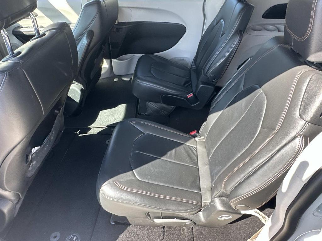 2017 Chrysler Pacifica Touring-L - Photo 15