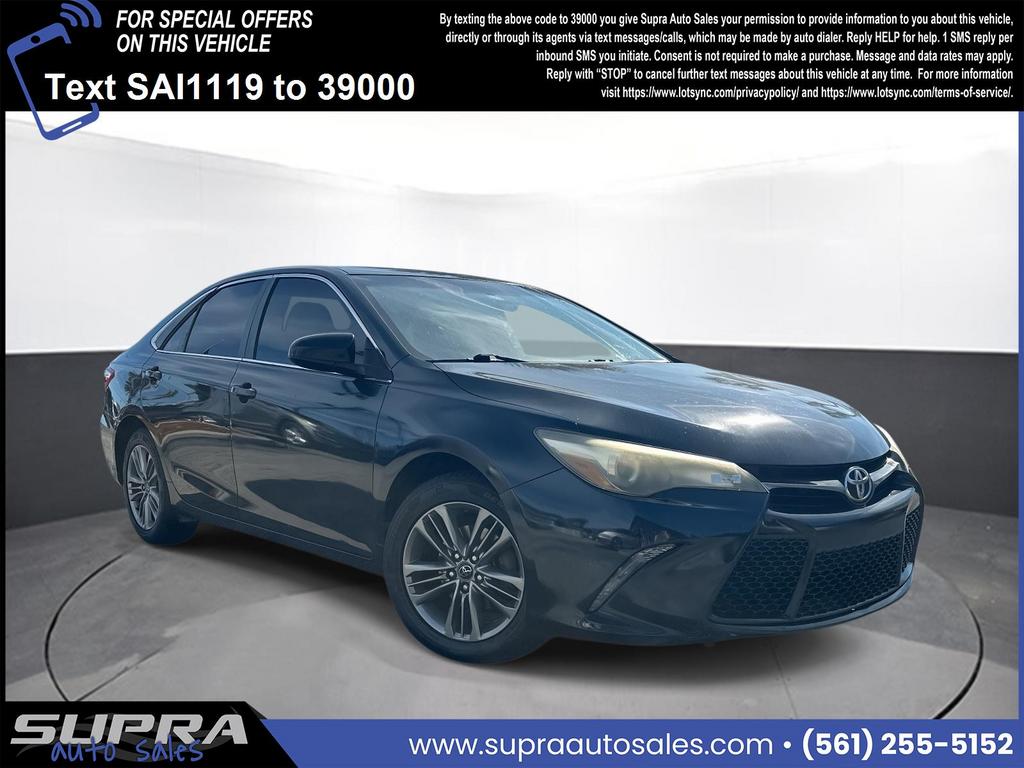 2016 Toyota Camry Special Edition's photo