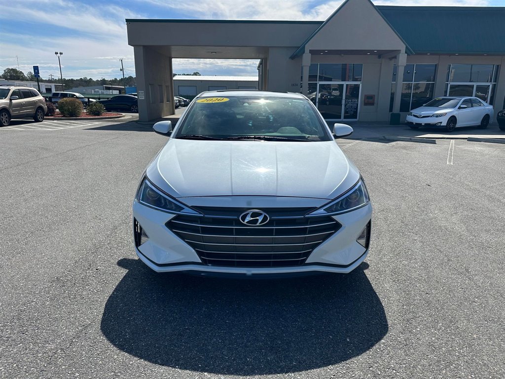 David’s Auto Sales Tifton, 1826 US Highway 82 W , Tifton GA 31793 Buy