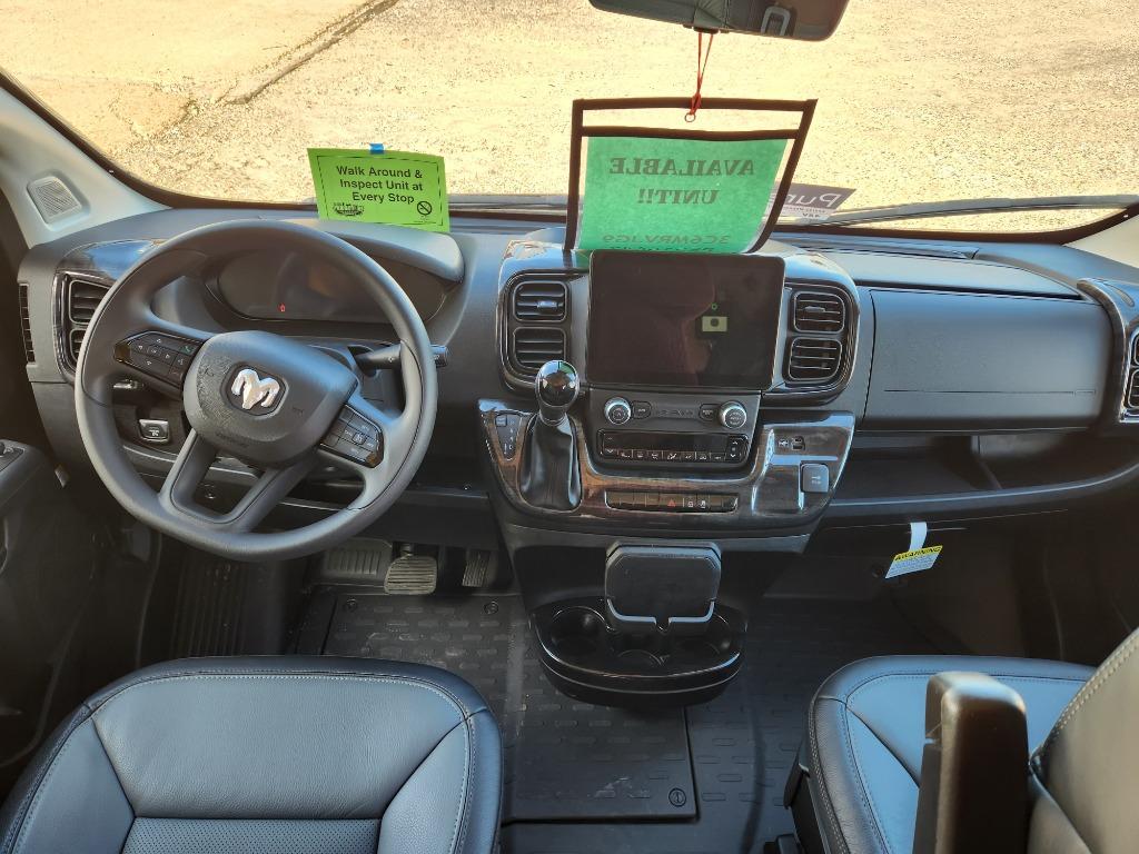 2023 Travato/59GL/2023 image-9