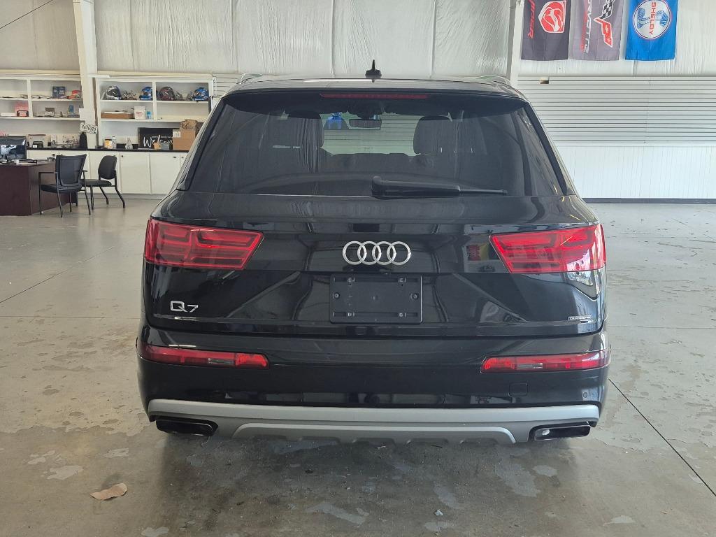 2019 Audi Q7 Quattro SE Premium Plus - 2