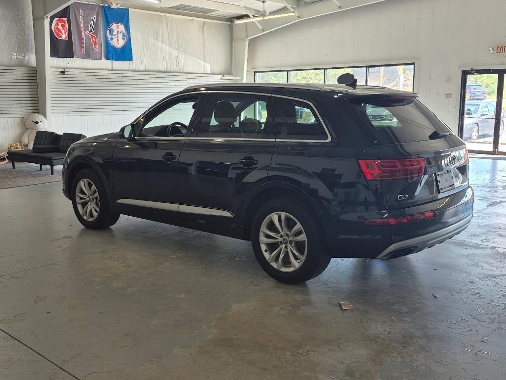 2019 Audi Q7 Quattro SE Premium Plus - 5