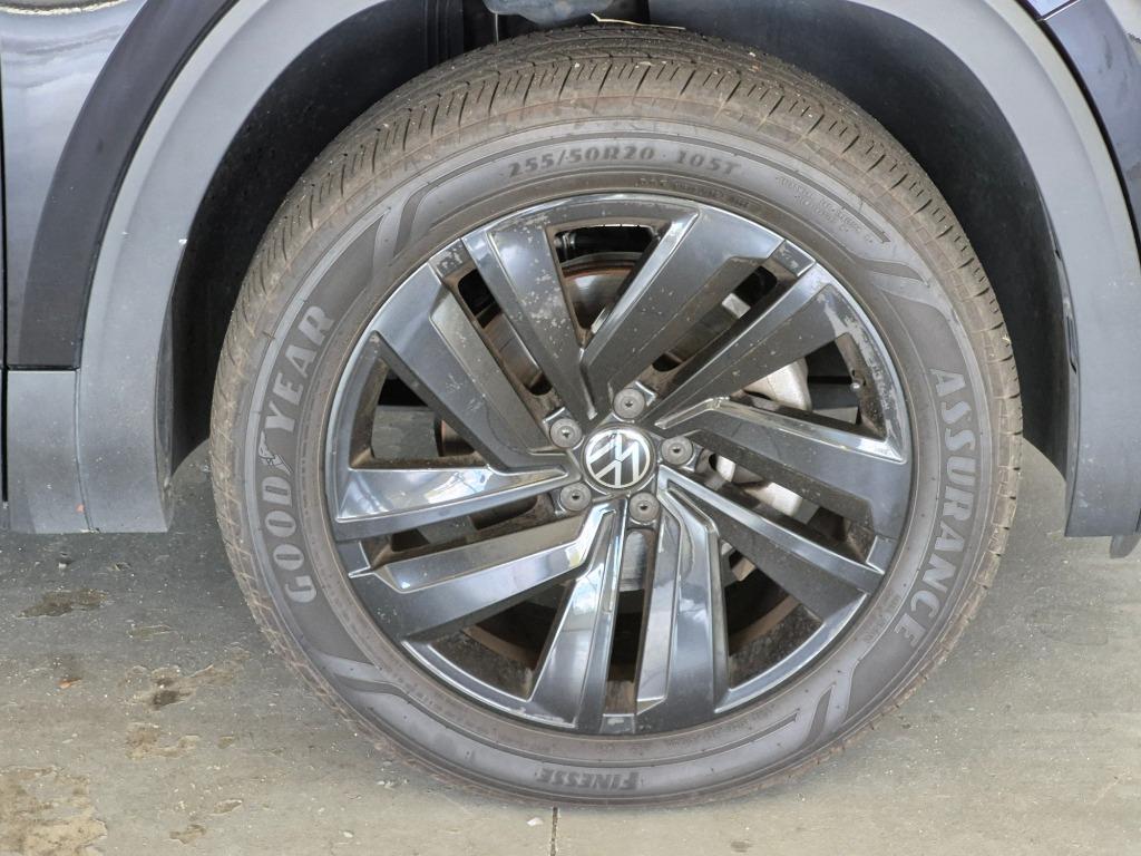 2022 Volkswagen Atlas Cross Sport SE - 8