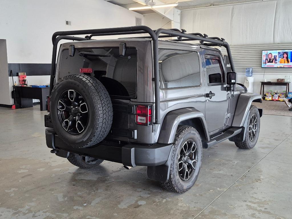 2017 Jeep Wrangler Sahara - 2