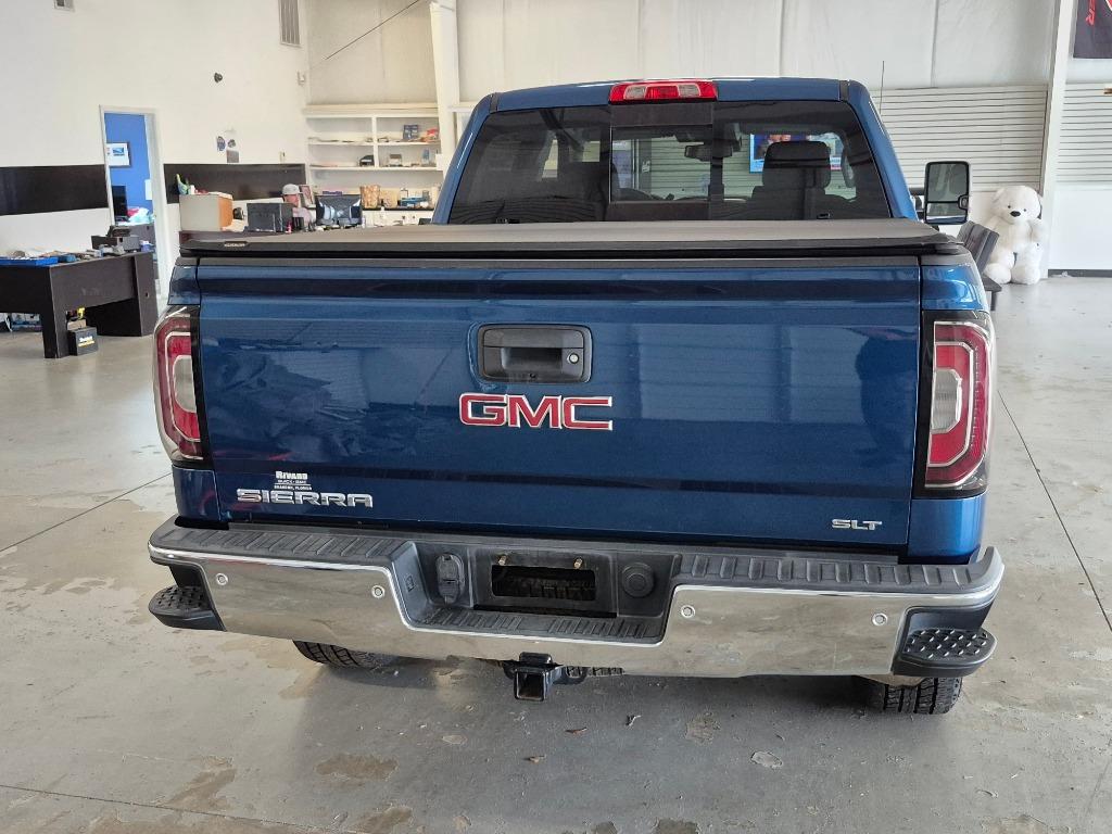 2018 GMC Sierra 1500 SLT - 2