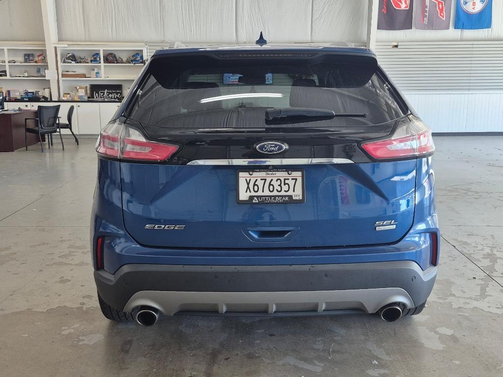 2020 Ford Edge SEL - 2